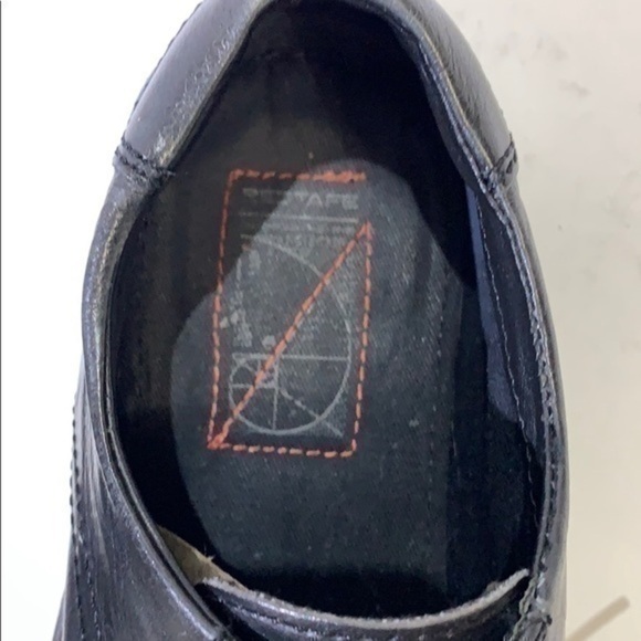 Red Tape | Black Oxfords - Picture 5 of 6